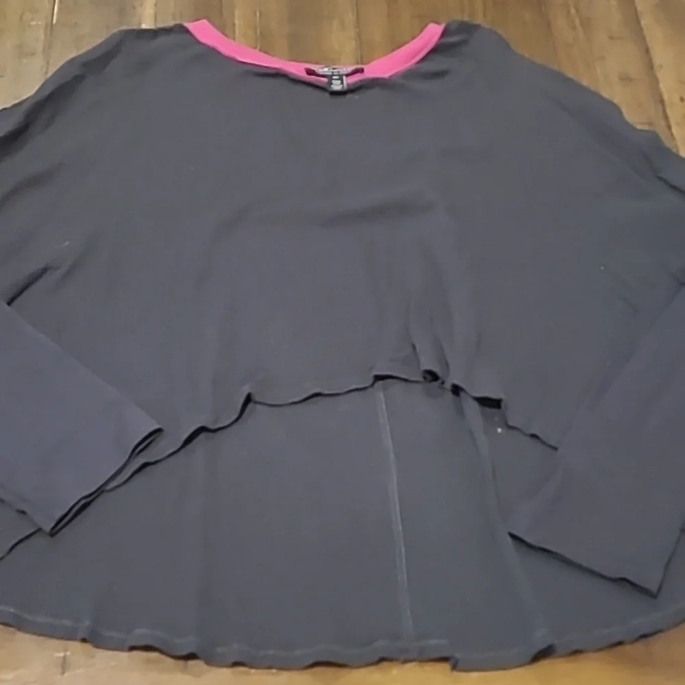 Mac and Me gray long sleeve waffle top - Picture 2 of 5